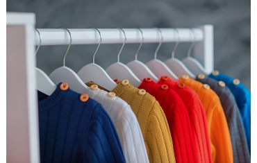 Take care of woolen clothes